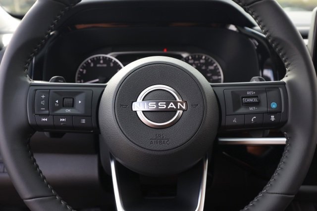 New 2025 Nissan Pathfinder SV image 25