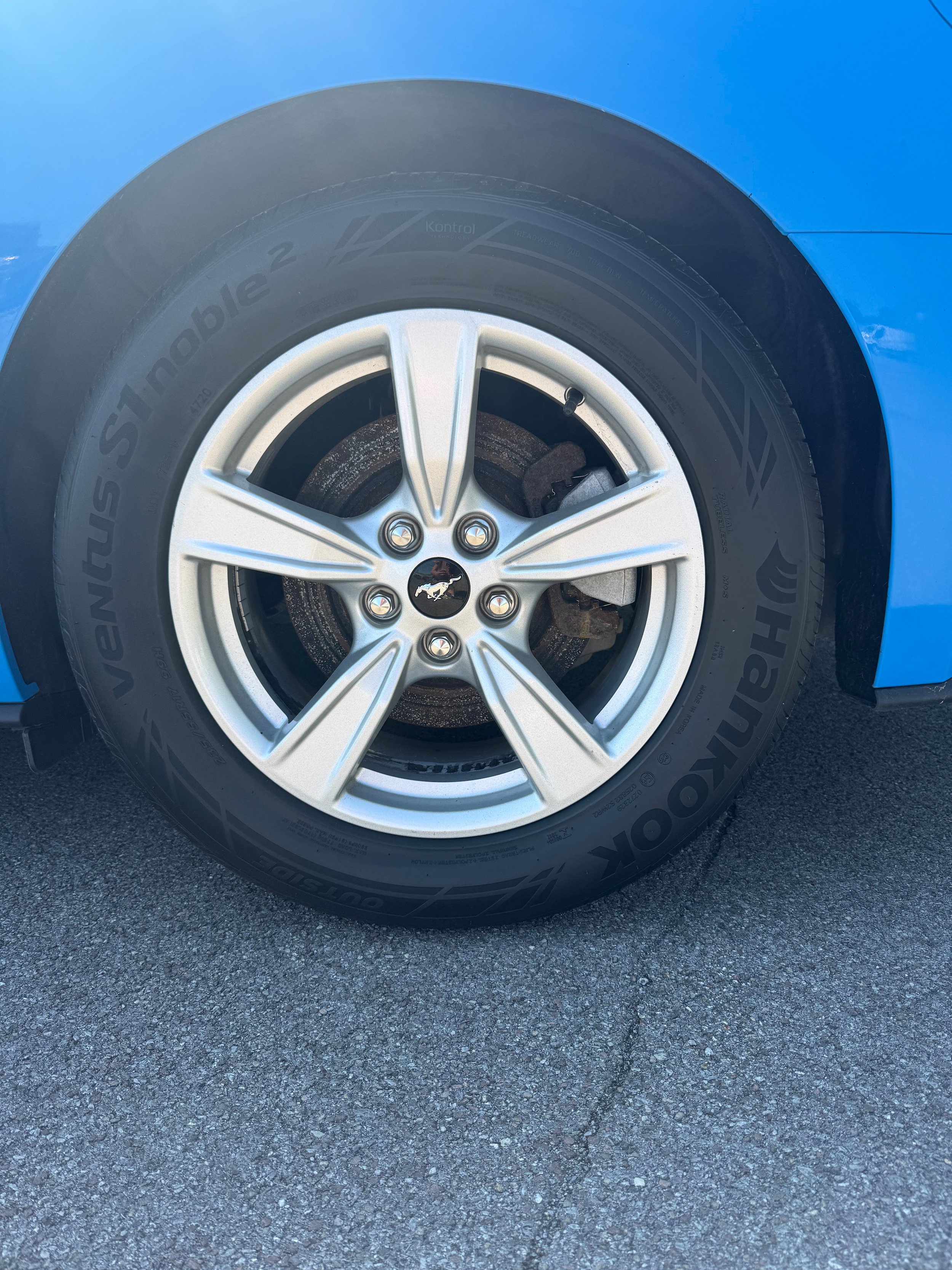 Used 2022 Ford Mustang Coupe RWD image 18