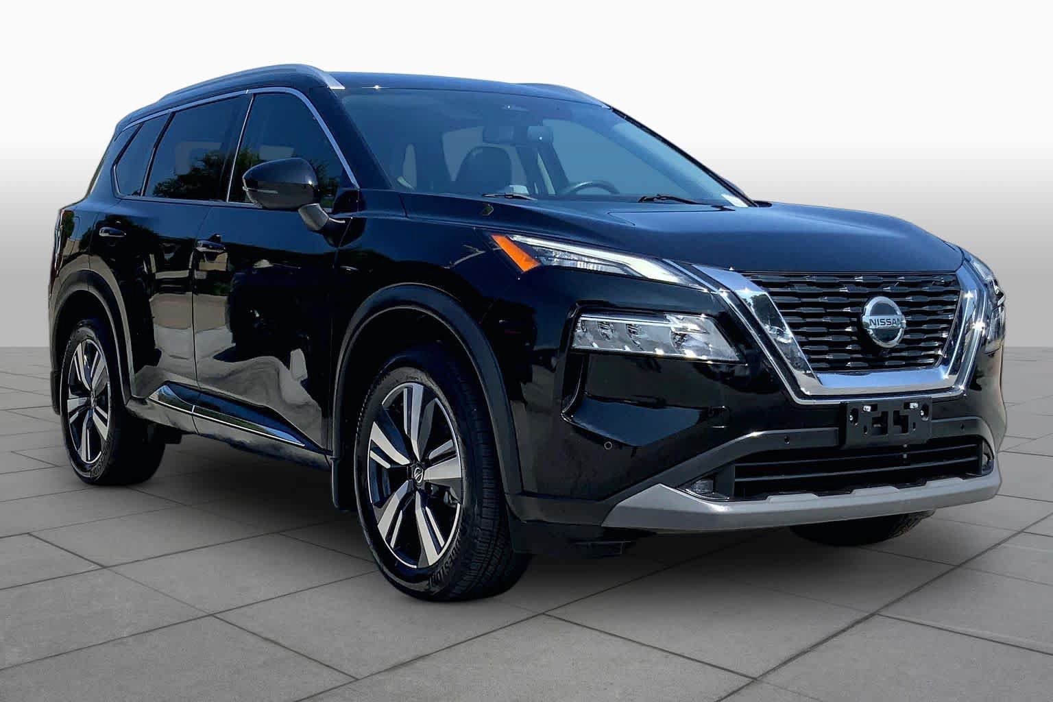 Used 2021 Nissan Rogue SL w/ Premium Package FWD image 3