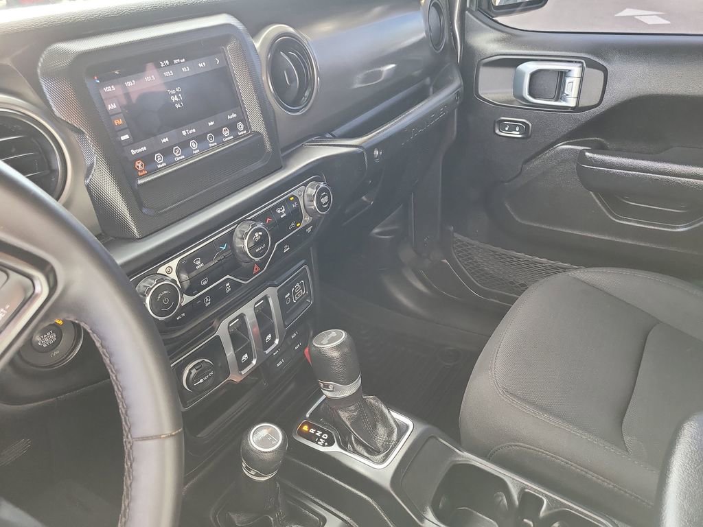 Certified 2023 Jeep Wrangler Sport S image 13