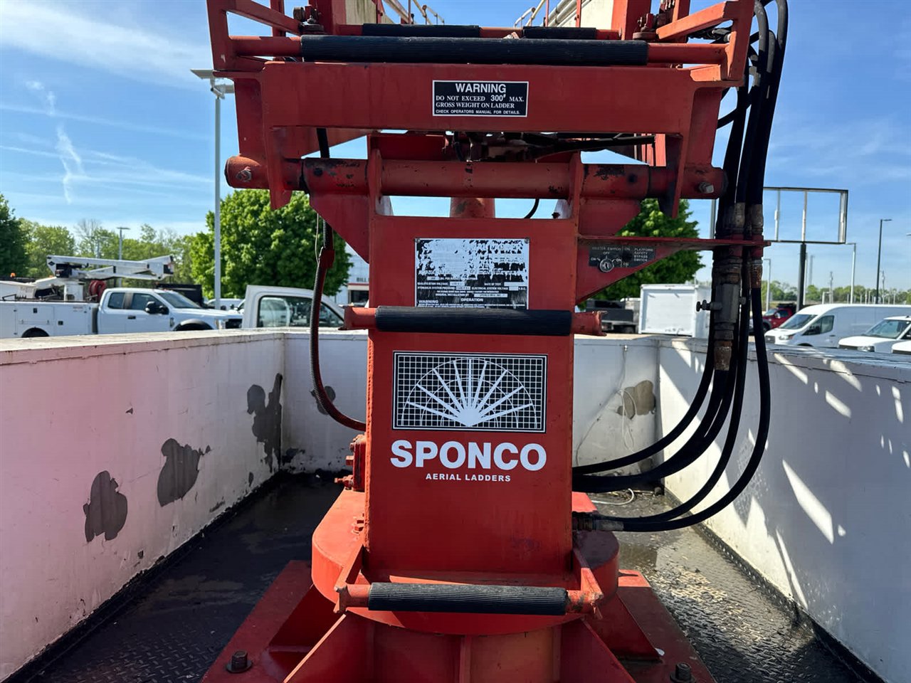 Used 2011 Ford F550 2WD Regular Cab Super Duty w/ Payload Upgrade Pkg image 19