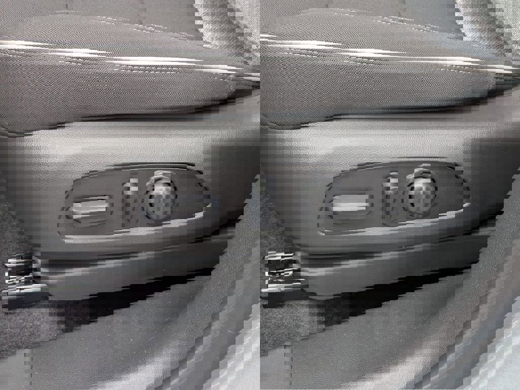 New 2026 Chevrolet TrailBlazer LT w/ Convenience Package image 16