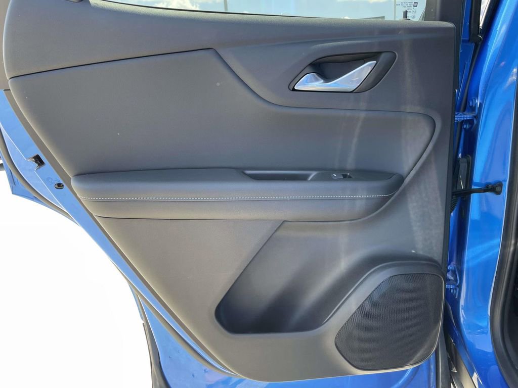 Used 2024 Chevrolet Blazer LT w/ LPO, Floor Liner Package FWD image 4