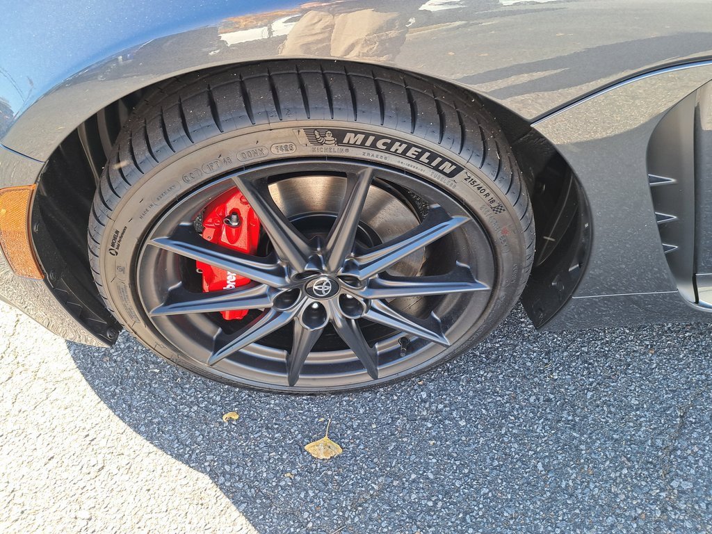 New 2025 Toyota GR86 Premium image 14