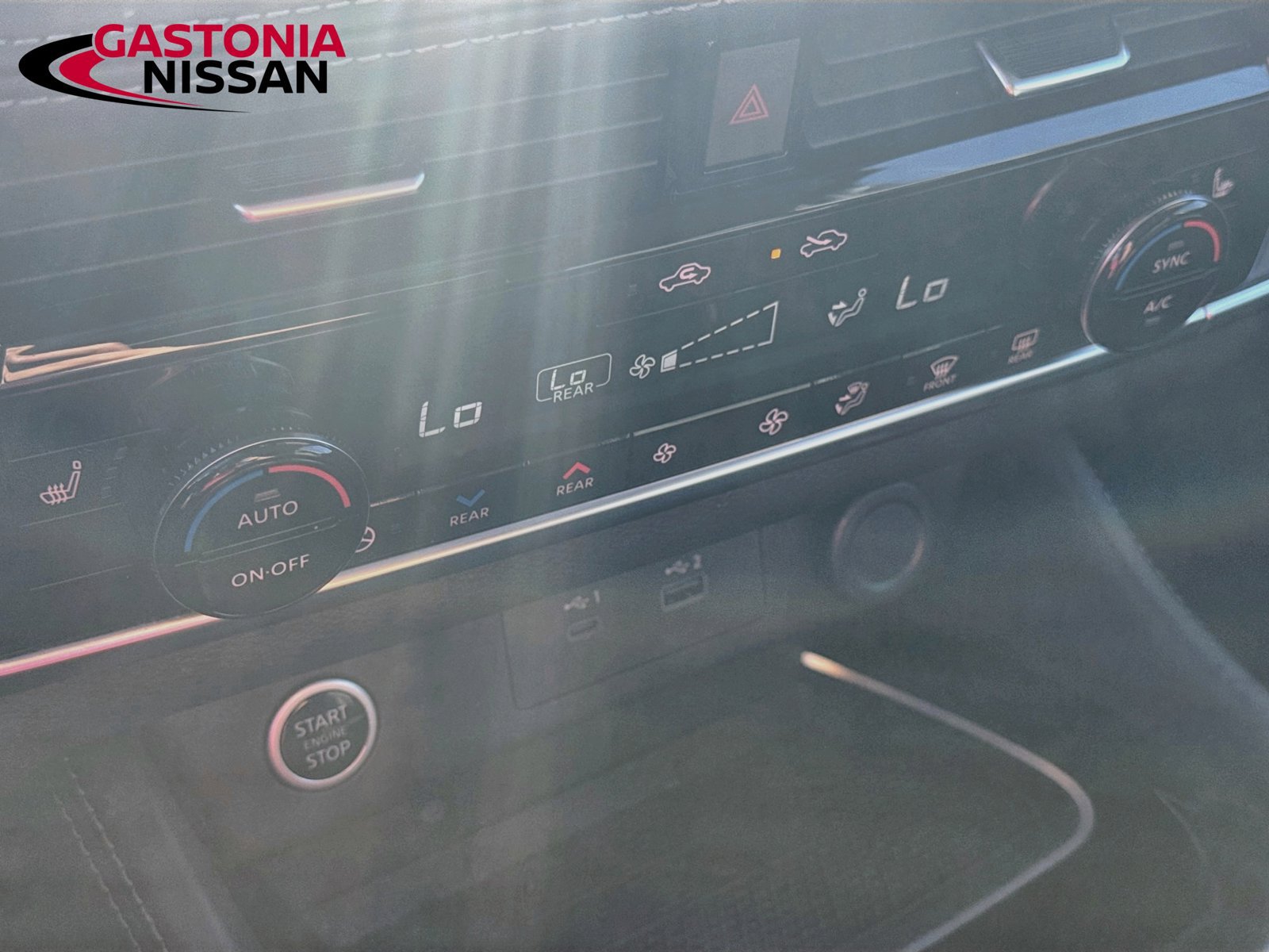 Used 2021 Nissan Rogue Platinum AWD/4WD image 21
