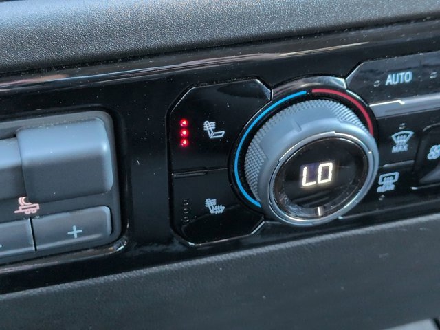 Used 2025 Chevrolet Silverado 1500 LT image 23