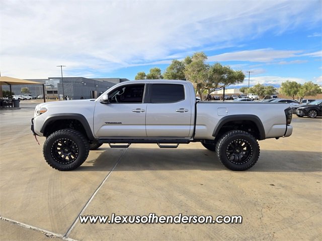 Used 2021 Toyota Tacoma TRD Off-Road w/ Technology Package image 3