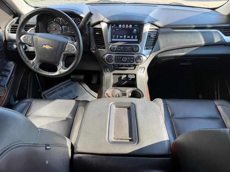Used 2019 Chevrolet Tahoe LT w/ LT Signature Package AWD/4WD image 14