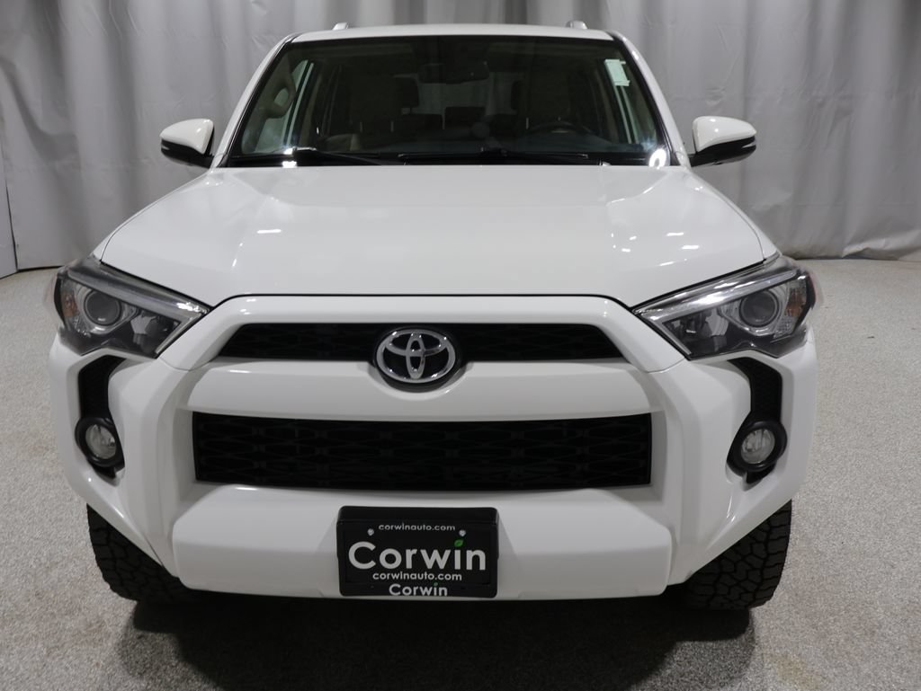 Used 2018 Toyota 4Runner SR5 Premium AWD/4WD image 8