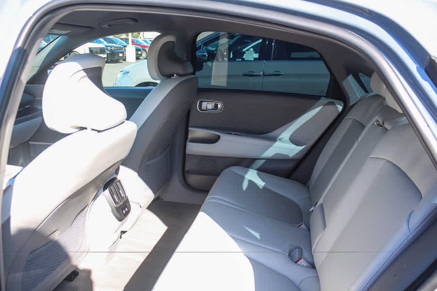 Used 2024 Hyundai Ioniq 6 SEL AWD/4WD image 23