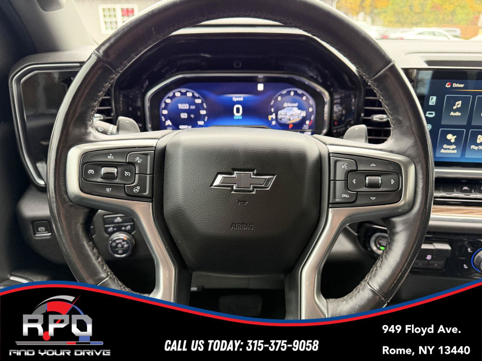 Used 2023 Chevrolet Silverado 1500 RST AWD/4WD image 16