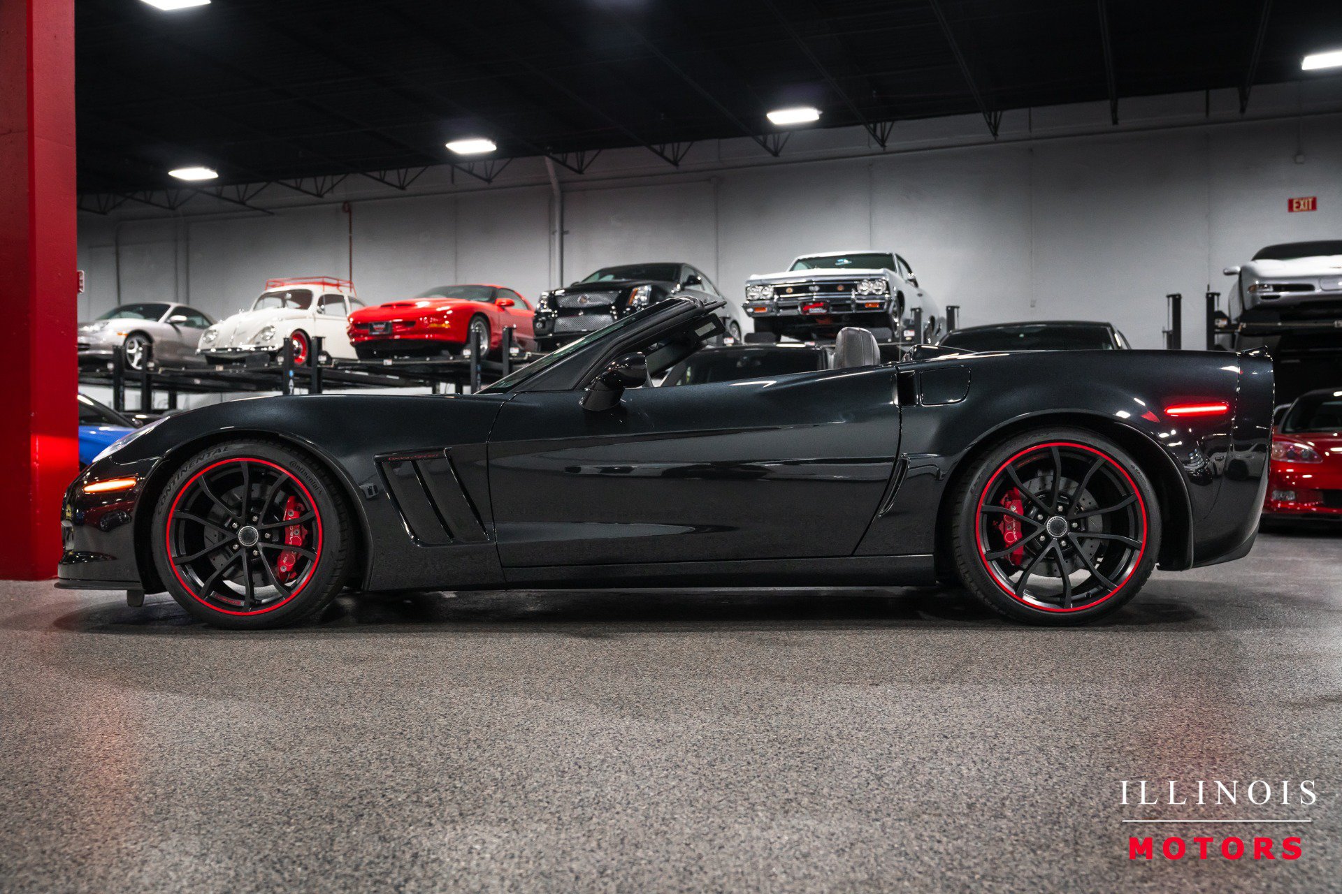 Used 2012 Chevrolet Corvette Grand Sport w/ 3LT Preferred Equipment Group RWD image 2