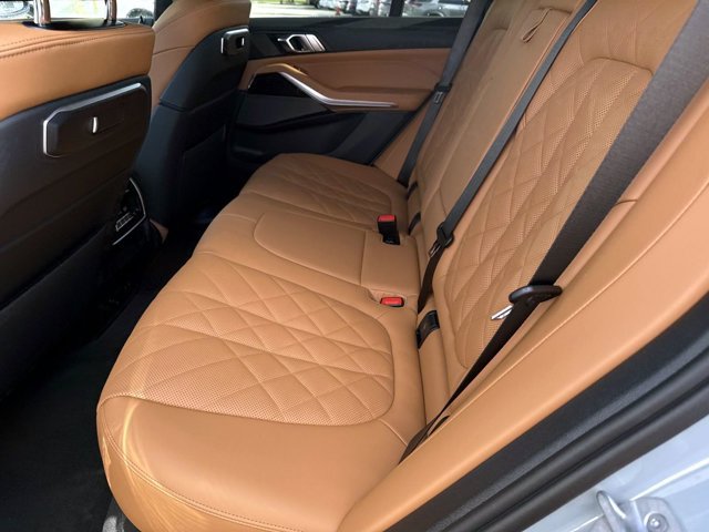 New 2026 BMW X5 sDrive40i w/ M Sport Package RWD image 14