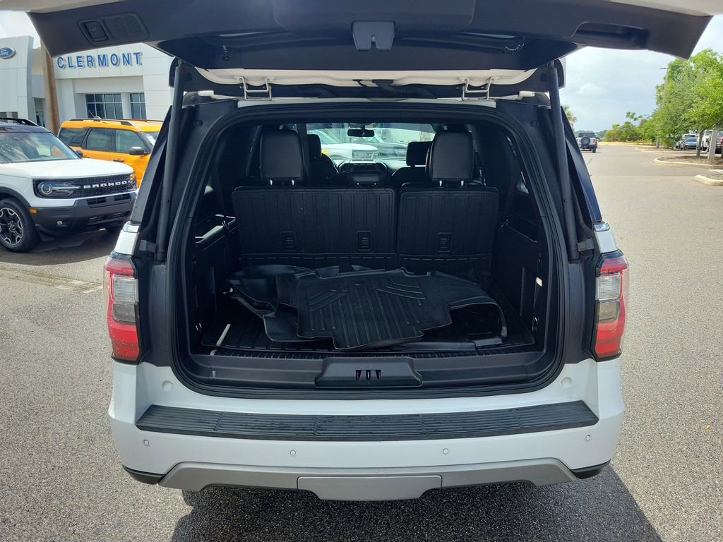 Used 2019 Ford Expedition Max Limited image 11