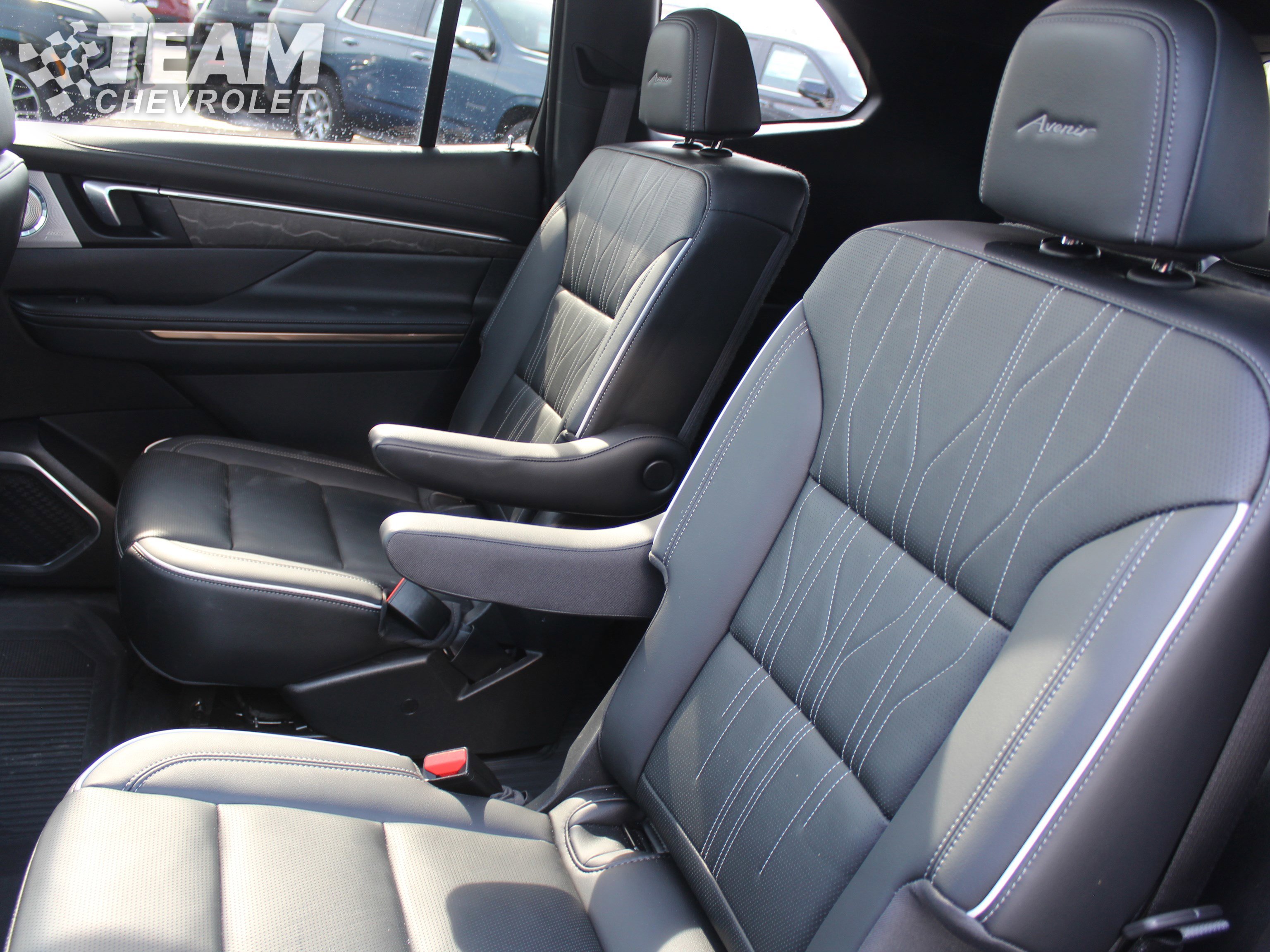 Certified 2025 Buick Enclave Avenir w/ Super Cruise Package image 23