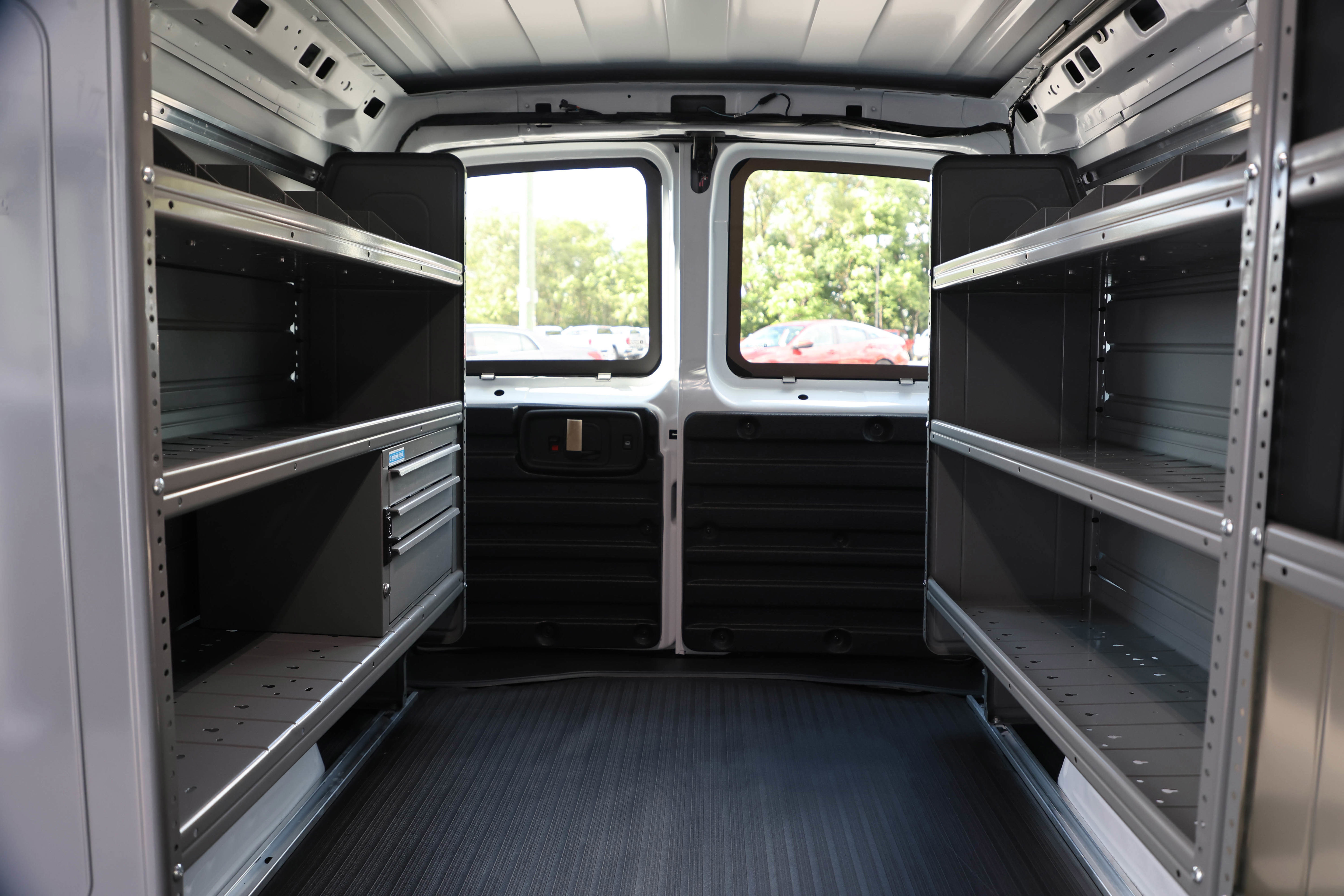 New 2025 GMC Savana 3500 w/ Driver Convenience Package image 12