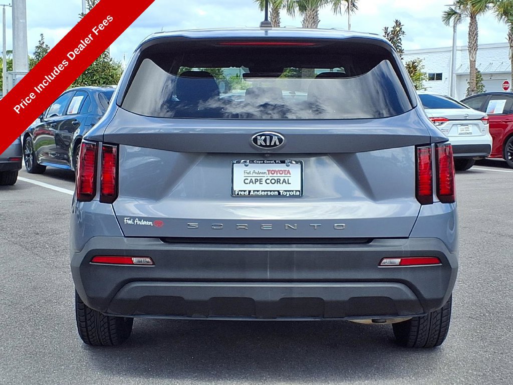 Used 2021 Kia Sorento LX FWD image 7
