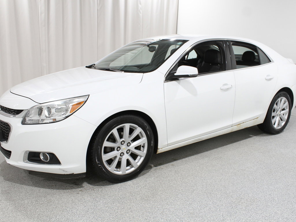 Used 2015 Chevrolet Malibu LT image 3