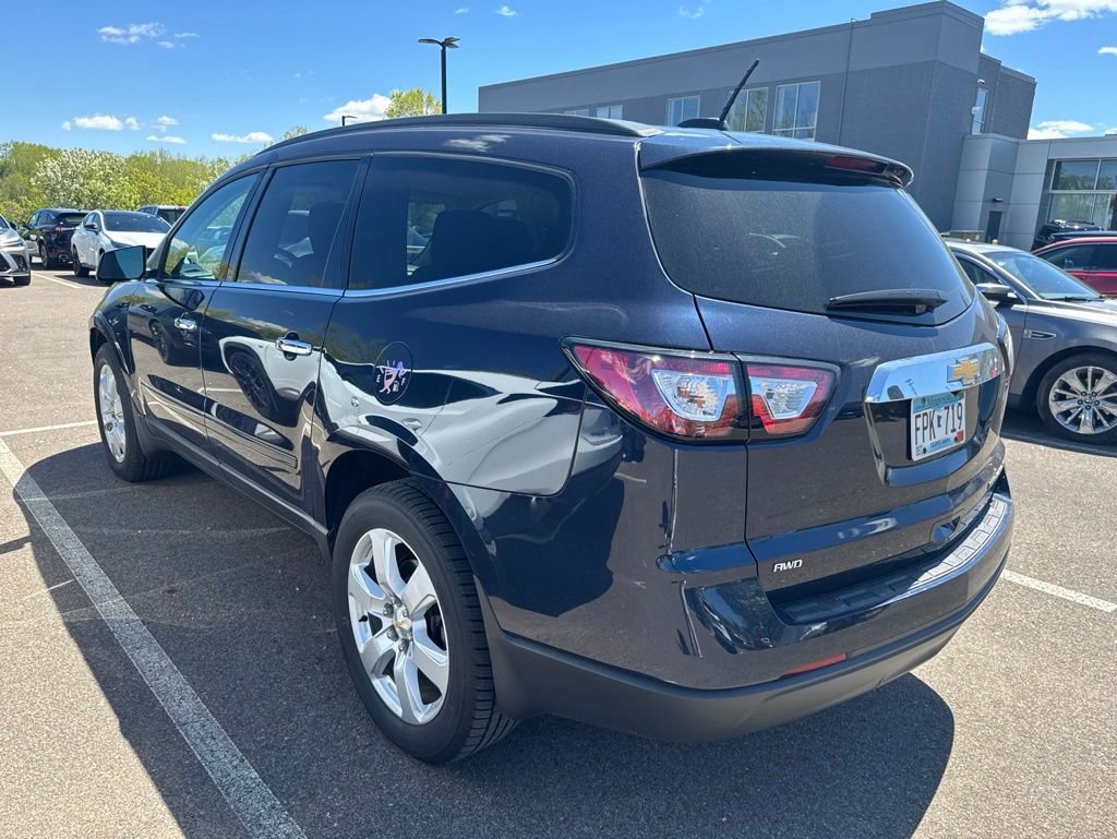 Used 2016 Chevrolet Traverse LT w/ Style and Technology Package AWD/4WD image 16