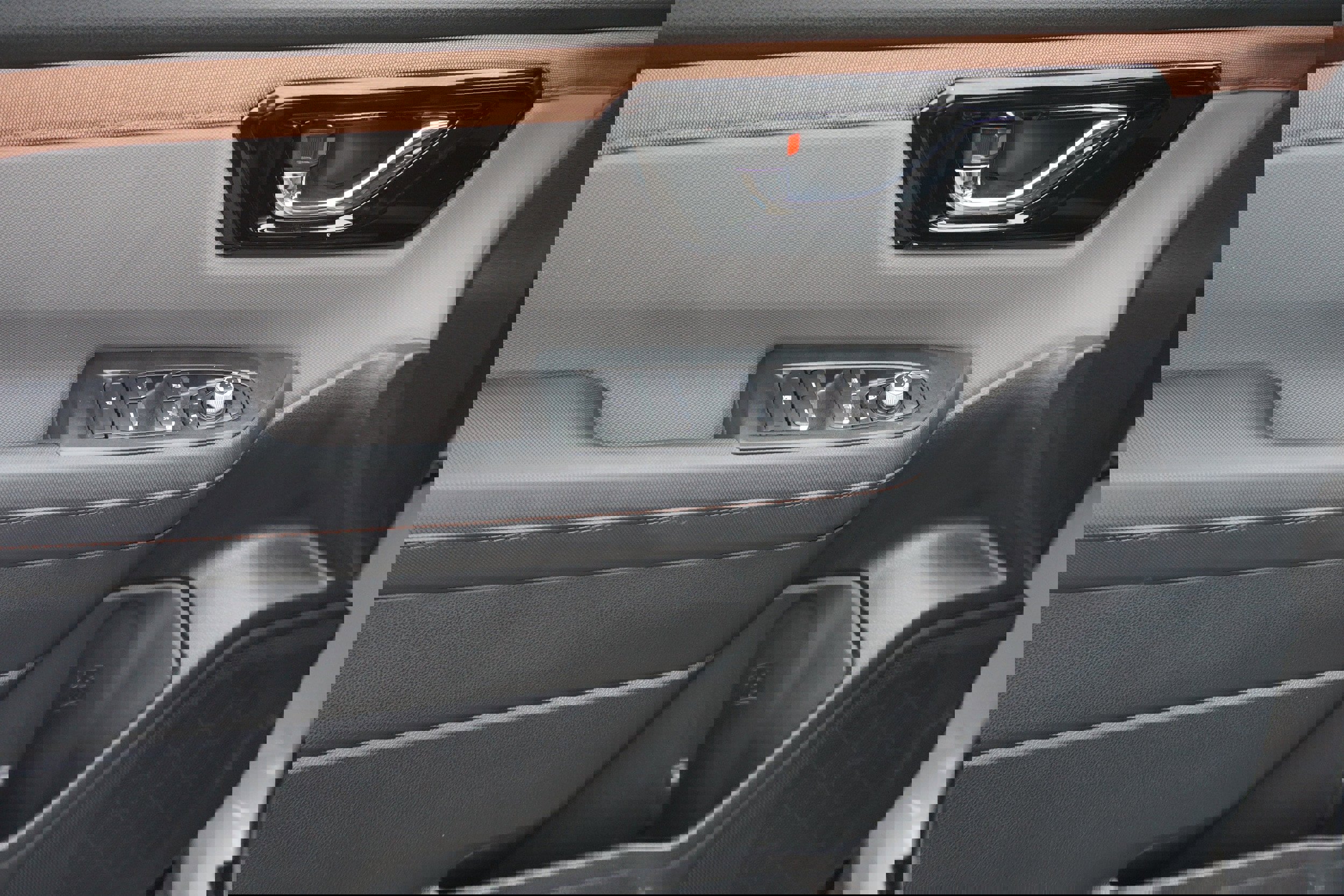 Used 2025 Subaru Forester Sport image 11