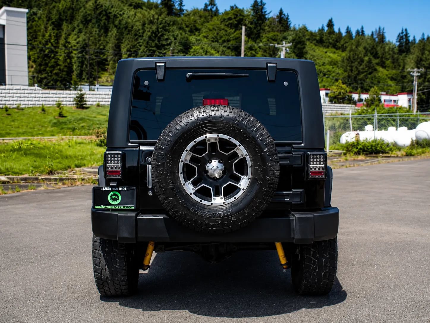 Used 2012 Jeep Wrangler Sport AWD/4WD image 6