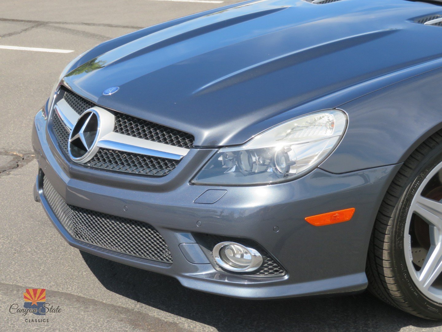 Used 2009 Mercedes-Benz SL 550 w/ Premium I Pkg image 38