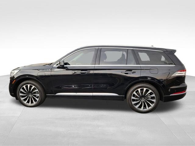Used 2023 Lincoln Aviator Black Label Grand Touring w/ Class IV Trailer Tow Package AWD/4WD image 2
