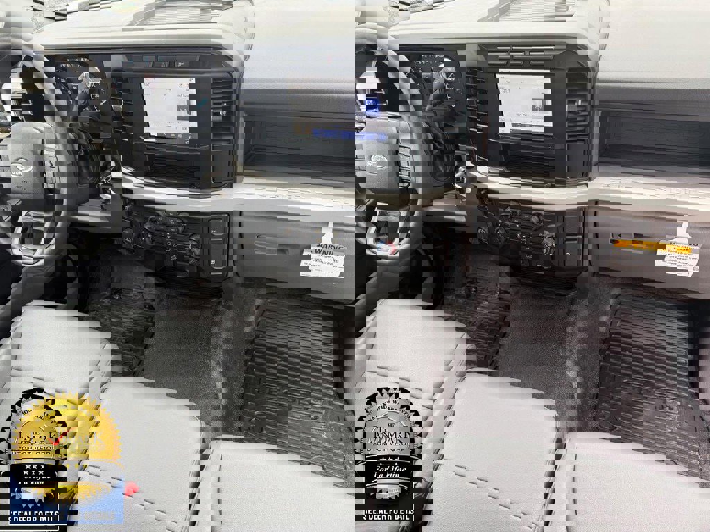 Used 2023 Ford F250 XL w/ XL Chrome Package image 17