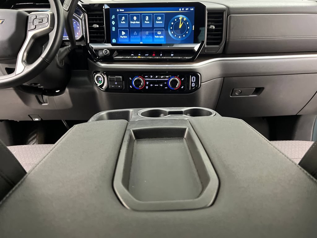 Used 2025 Chevrolet Silverado 1500 LT AWD/4WD image 40