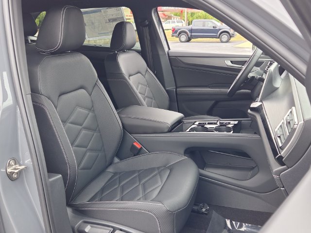 New 2026 Volkswagen Atlas Cross Sport SE FWD image 17
