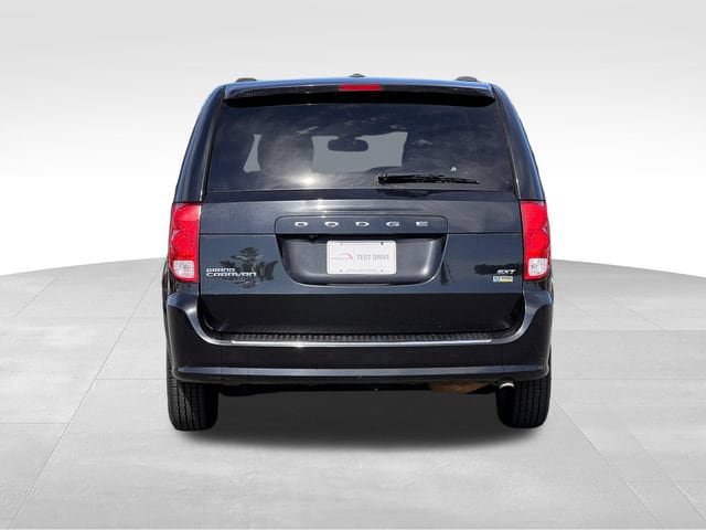 Used 2019 Dodge Grand Caravan SXT FWD image 4