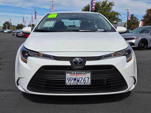 Used 2024 Toyota Corolla LE FWD image 2