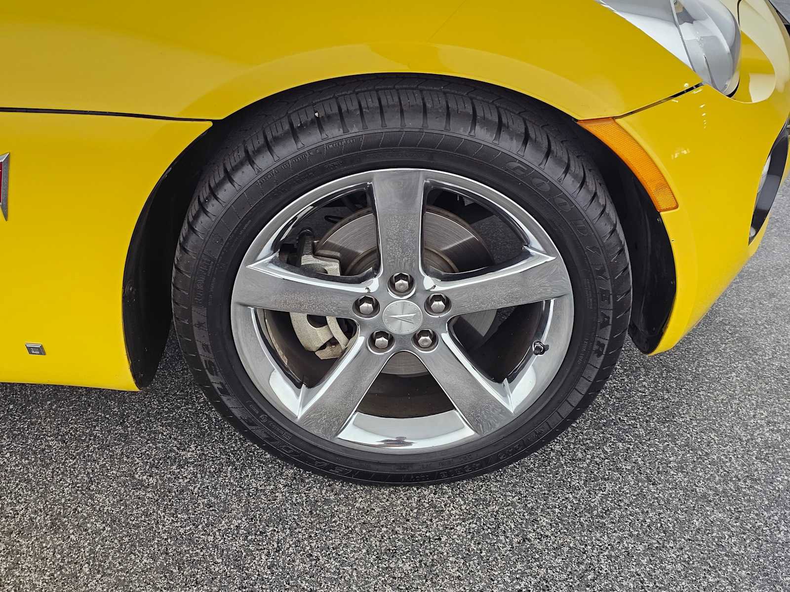 Used 2008 Pontiac Solstice GXP w/ Premium Package image 9