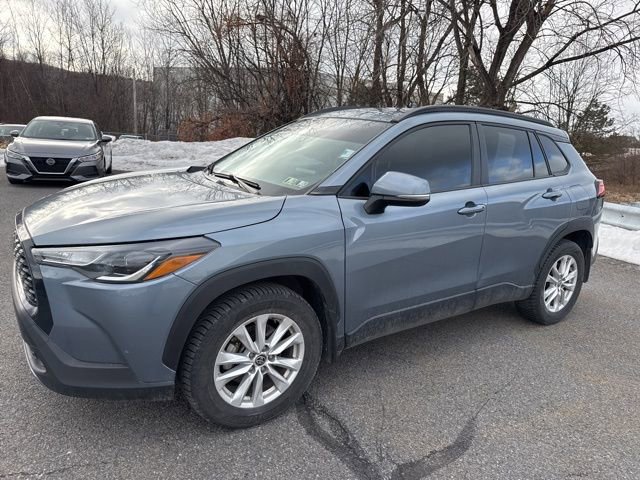 Used 2024 Toyota Corolla Cross LE image 22