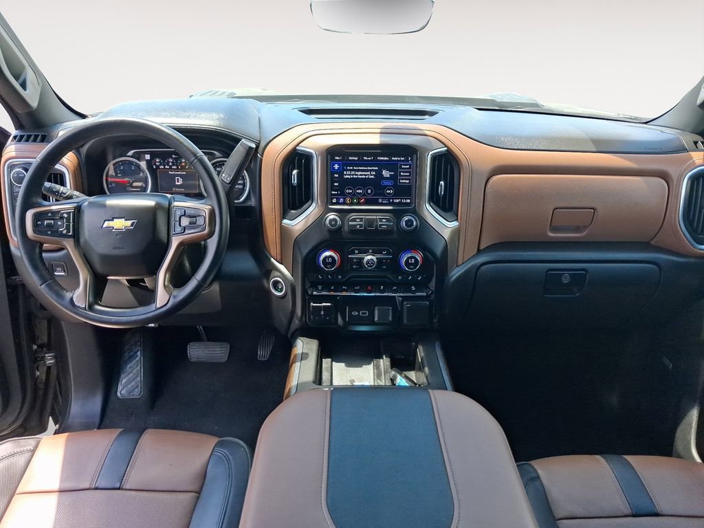 Used 2023 Chevrolet Silverado 2500 High Country w/ Z71 Off-Road Package AWD/4WD image 10