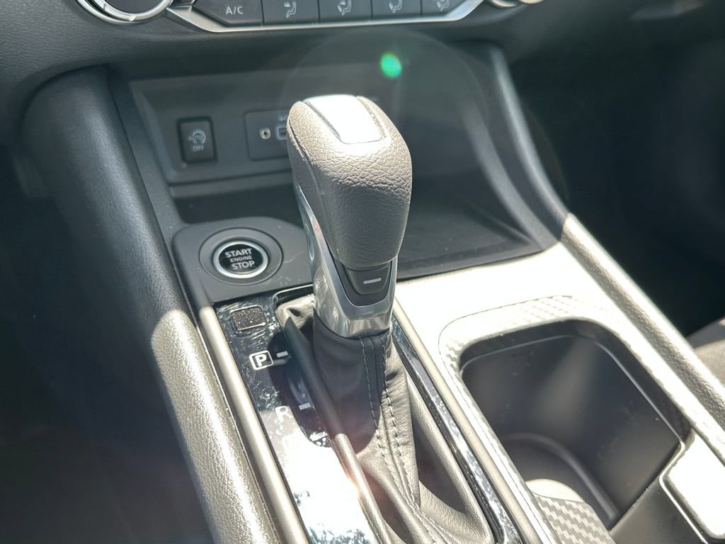 Used 2025 Nissan Altima 2.5 S FWD image 60