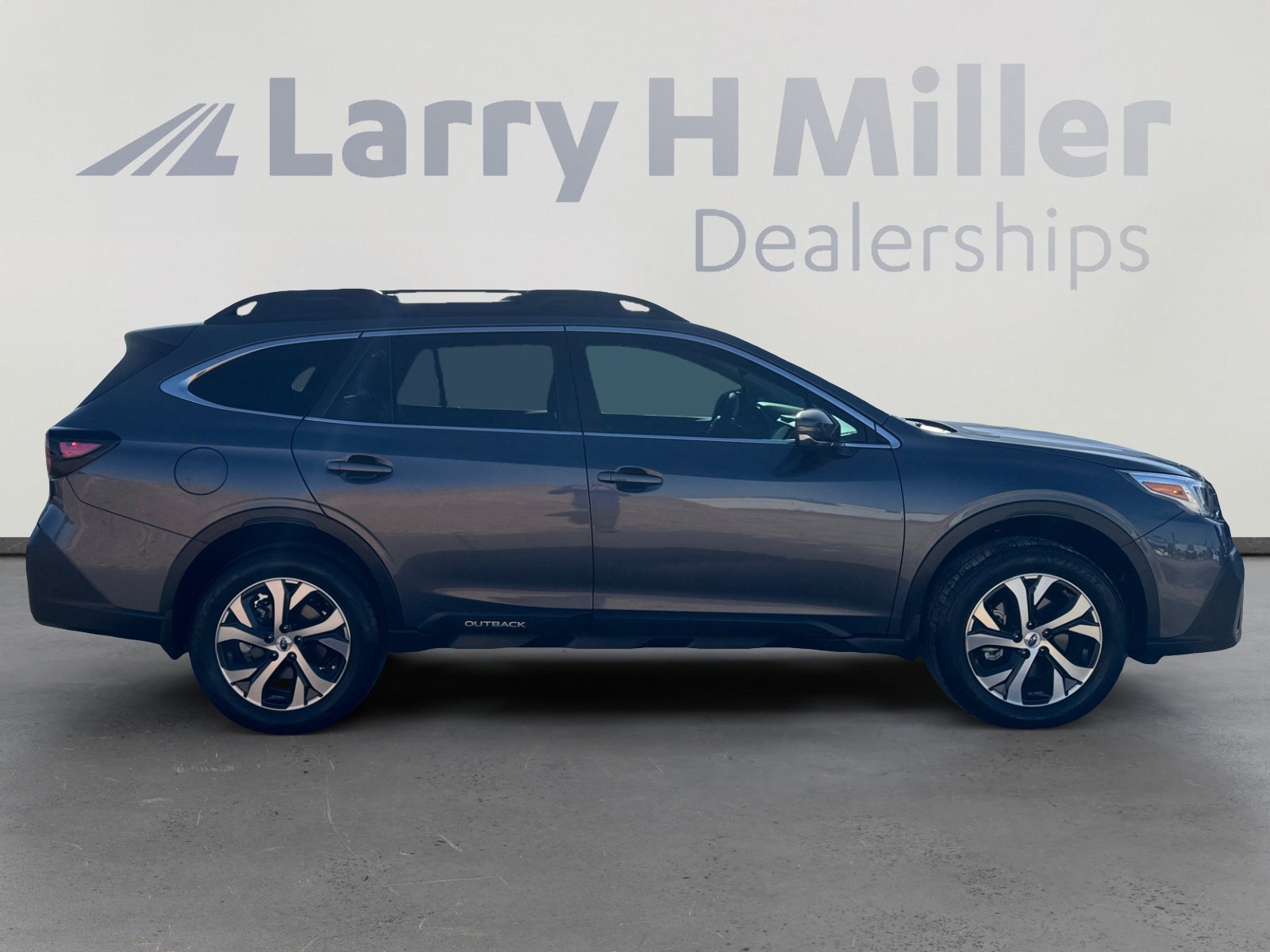 Used 2022 Subaru Outback Limited w/ Popular Package #2 AWD/4WD image 6