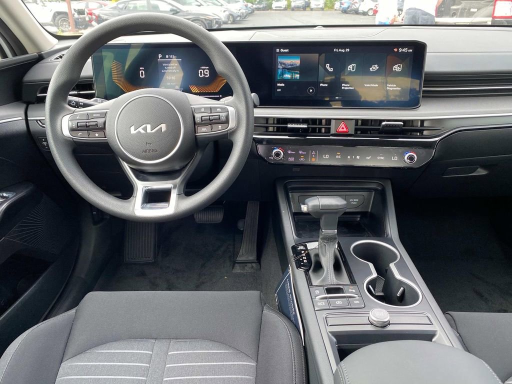 New 2026 Kia K5 LXS image 7