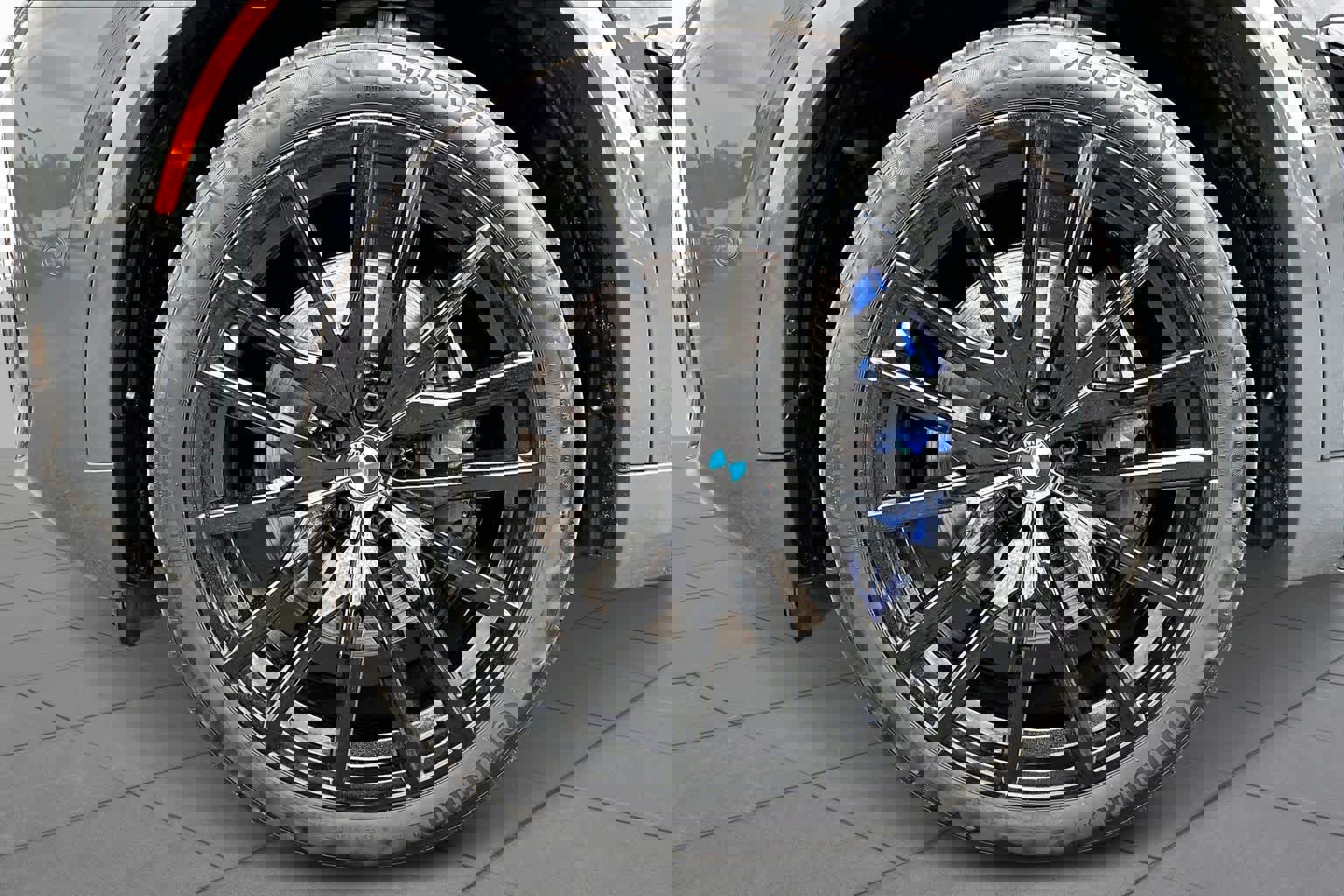 Certified 2024 BMW X5 M60i w/ Climate Comfort Package image 11