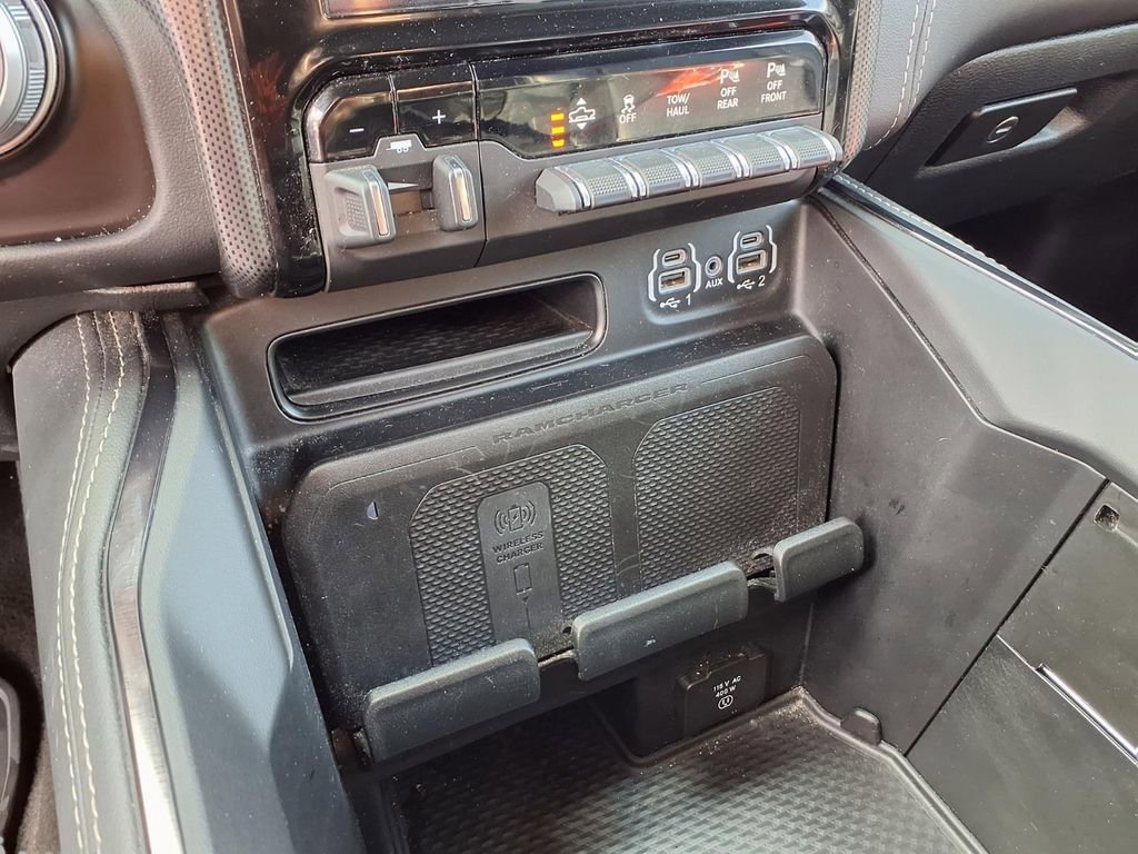 Used 2024 RAM 1500 Limited image 8