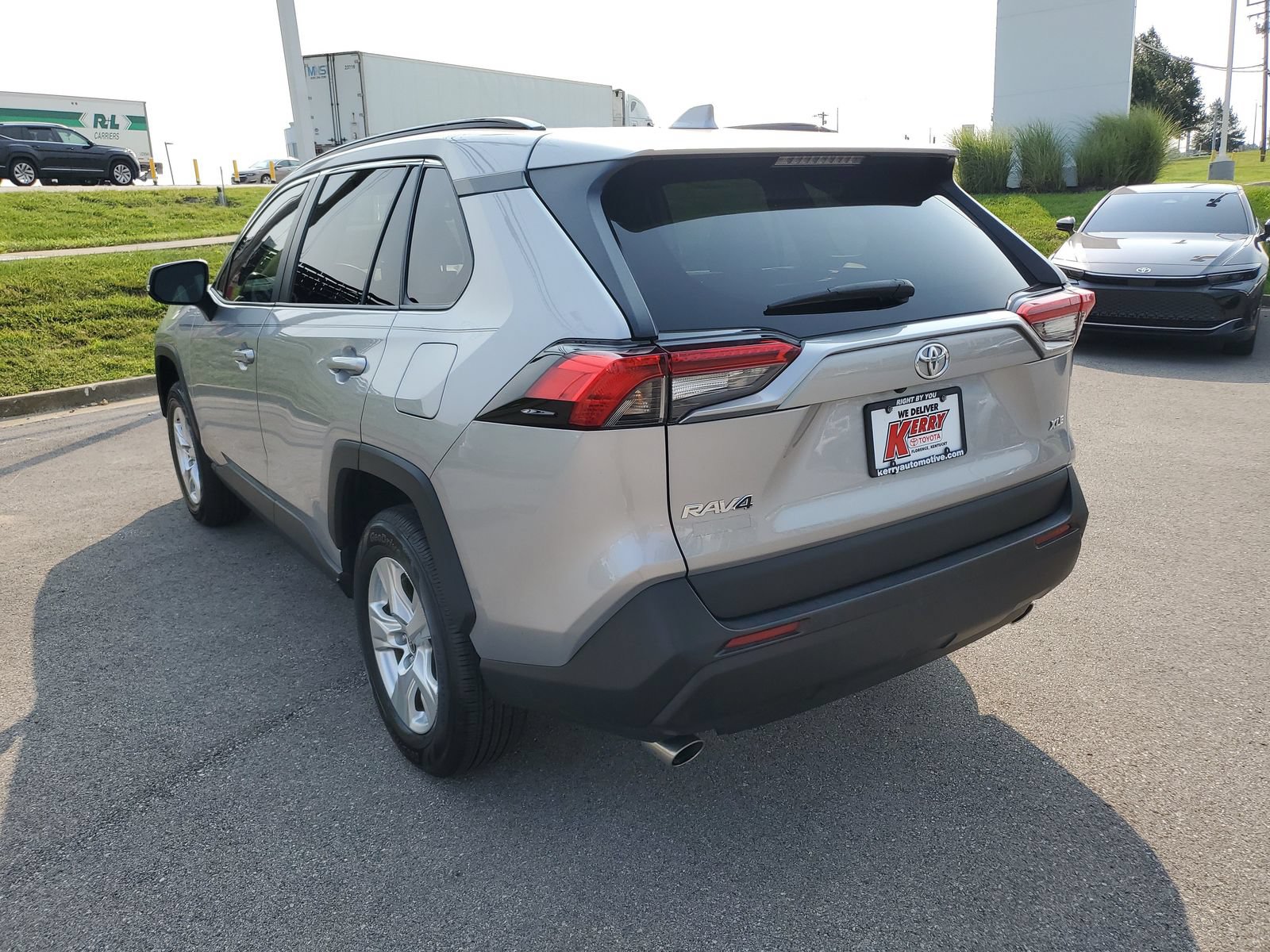 Certified 2021 Toyota RAV4 XLE FWD image 3
