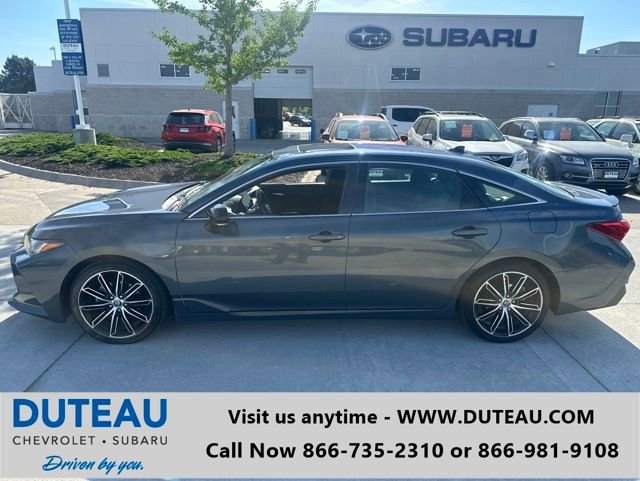 Used 2022 Toyota Avalon Touring w/ Advanced Safety Package FWD image 1