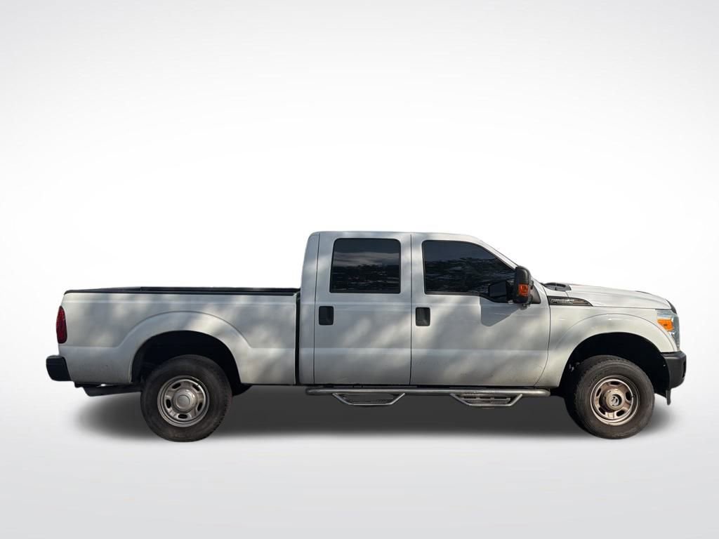 Used 2015 Ford F250 XL w/ Power Equipment Group image 4