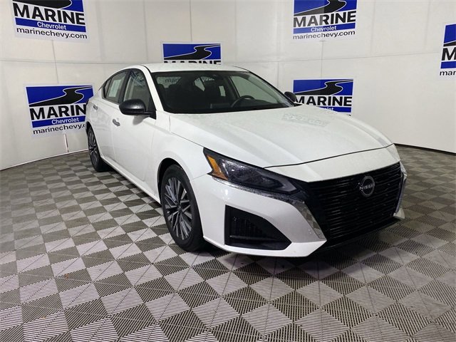 Used 2024 Nissan Altima 2.5 SV