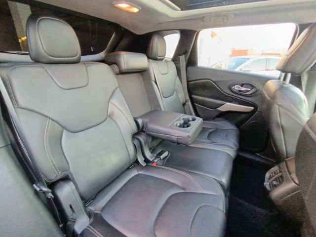 Used 2018 Jeep Cherokee Limited image 54