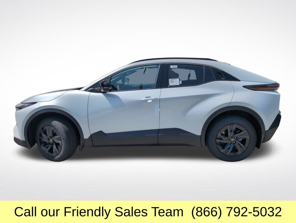 New 2026 Toyota C-HR AWD/4WD image 2