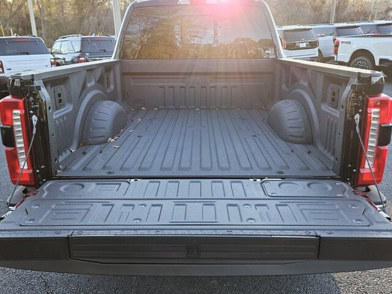 New 2026 Ford F250 King Ranch w/ Chrome Package image 13