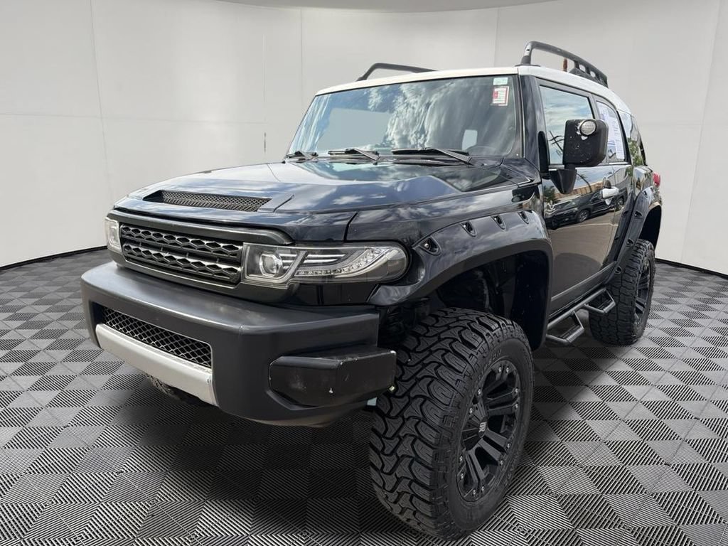 Used 2007 Toyota FJ Cruiser 4WD w/ Upgrade Pkg 2 image 3