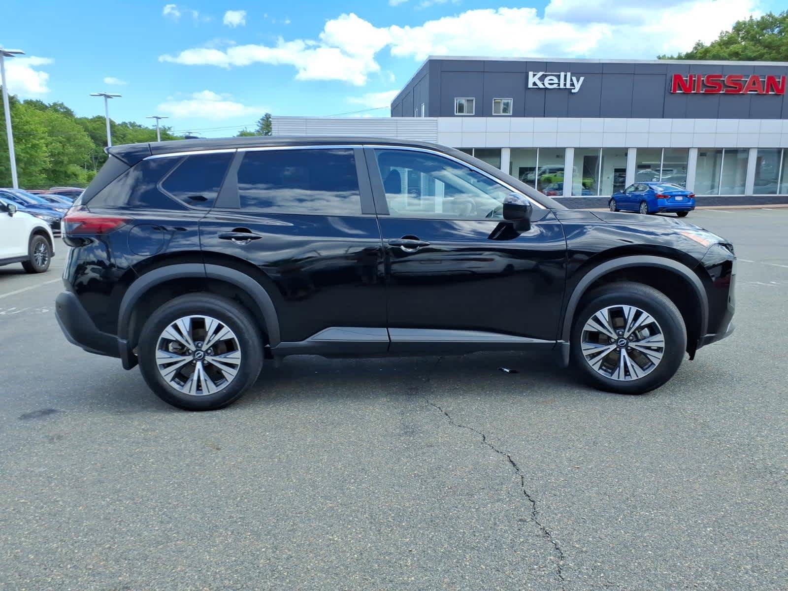 Certified 2023 Nissan Rogue SV AWD/4WD image 4