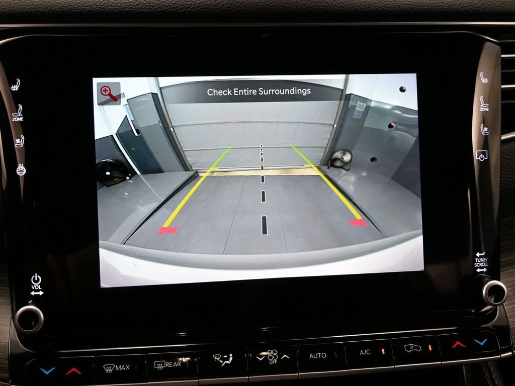 Used 2024 Jeep Wagoneer Series II w/ Flexible Seating Group image 25